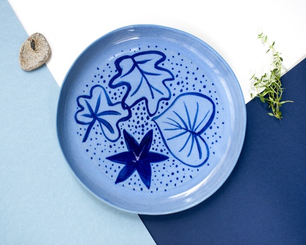 Blue leaves. Plate