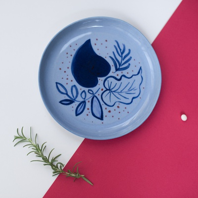 Blue leaves. Plate